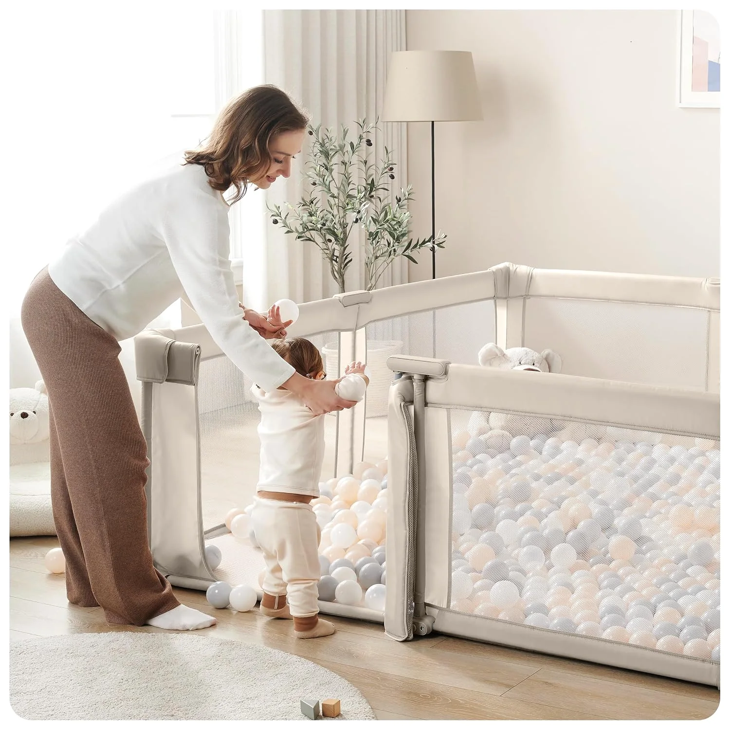 Playpen, play yard or crib: what each one is for